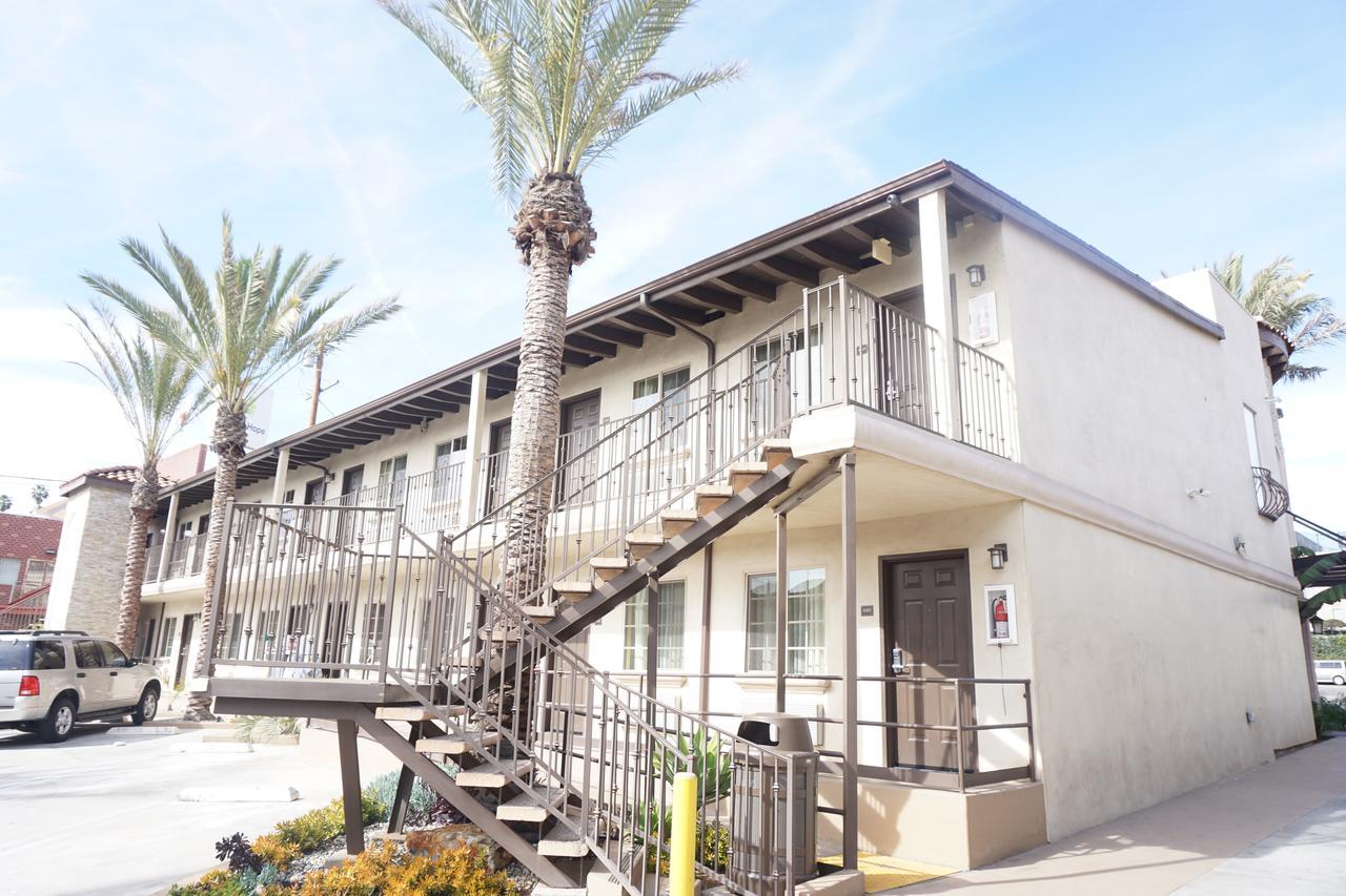 Tuscan Garden Inn Los Angeles Eksteriør bilde