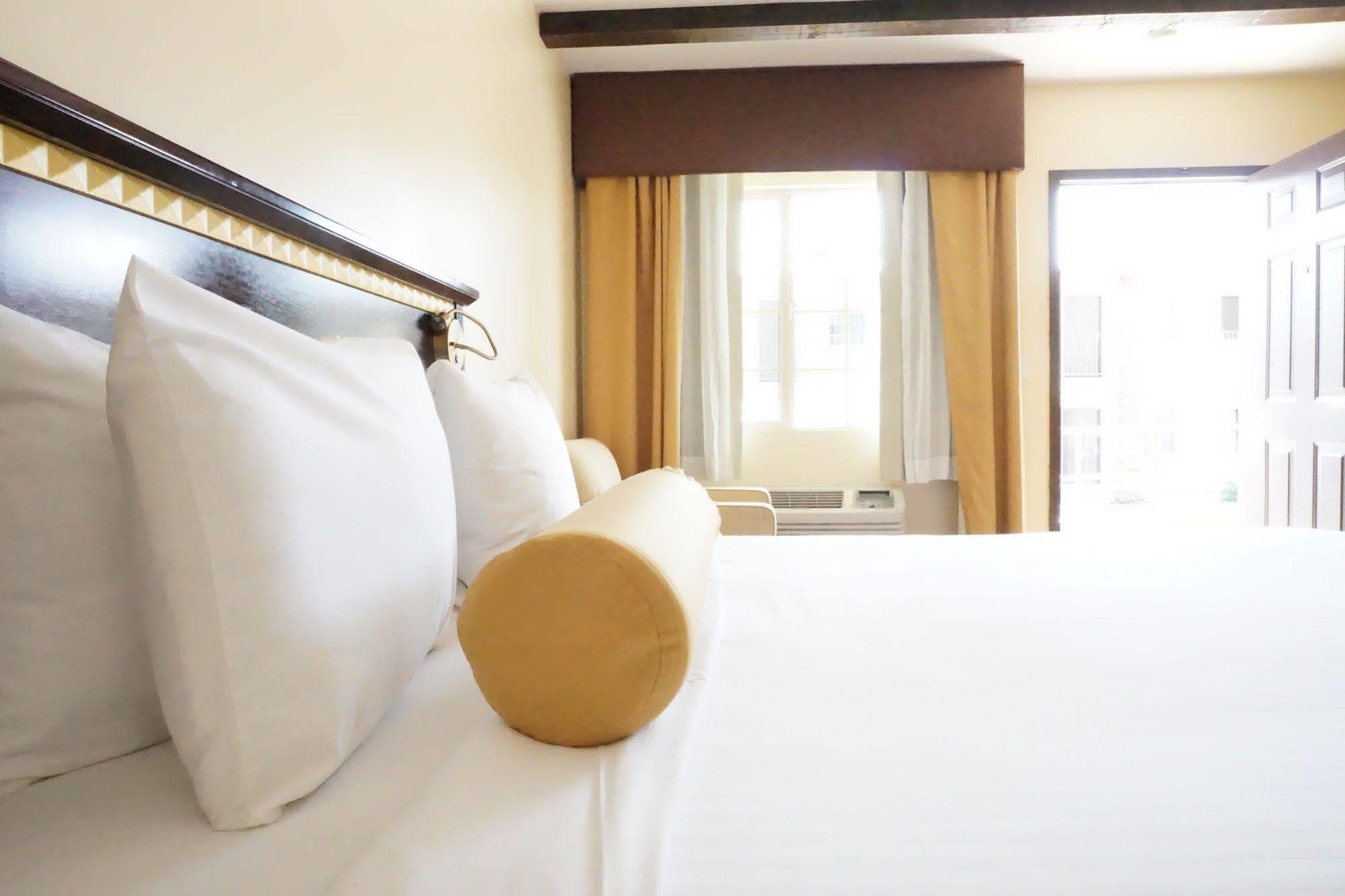 Tuscan Garden Inn Los Angeles Eksteriør bilde