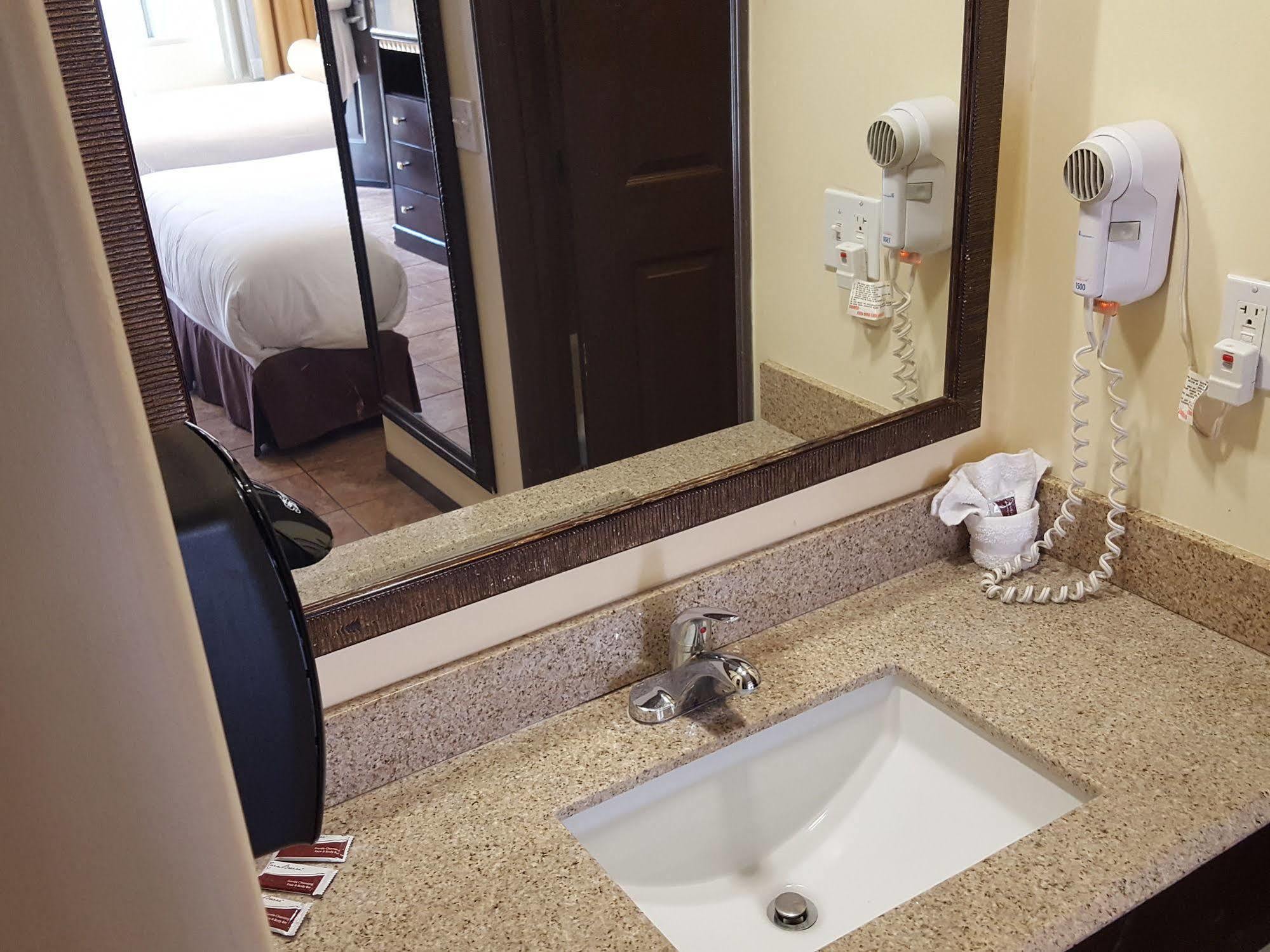 Tuscan Garden Inn Los Angeles Eksteriør bilde