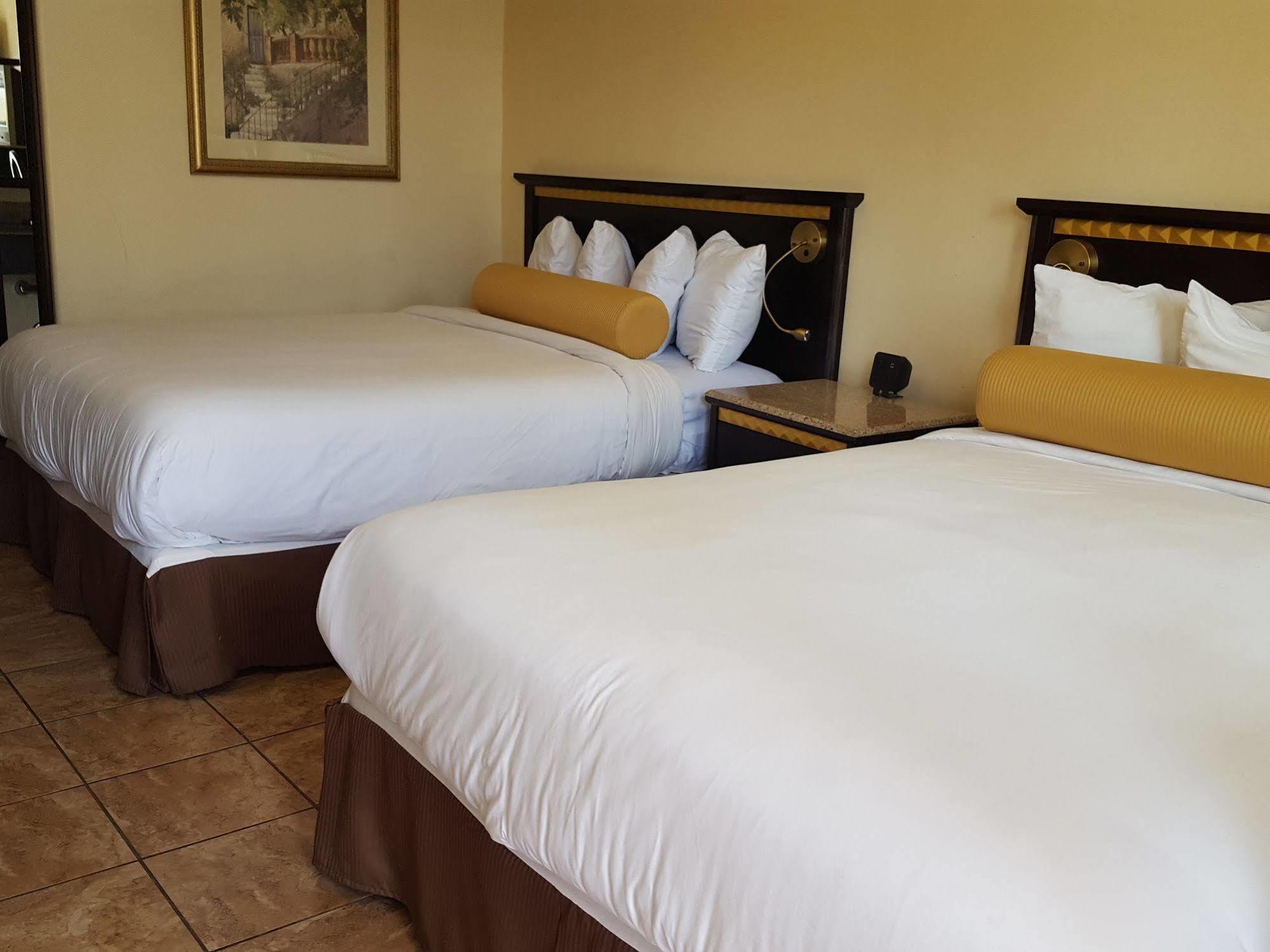 Tuscan Garden Inn Los Angeles Eksteriør bilde